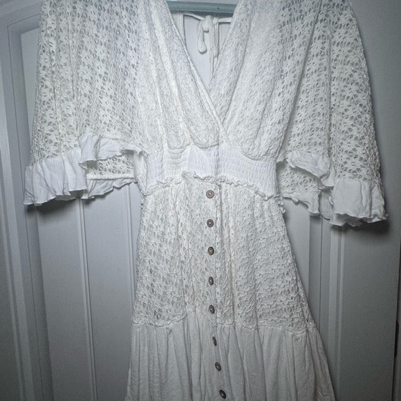 Bibi White Lace Romper size S Excellent Condition Beautiful - Picture 6 of 14